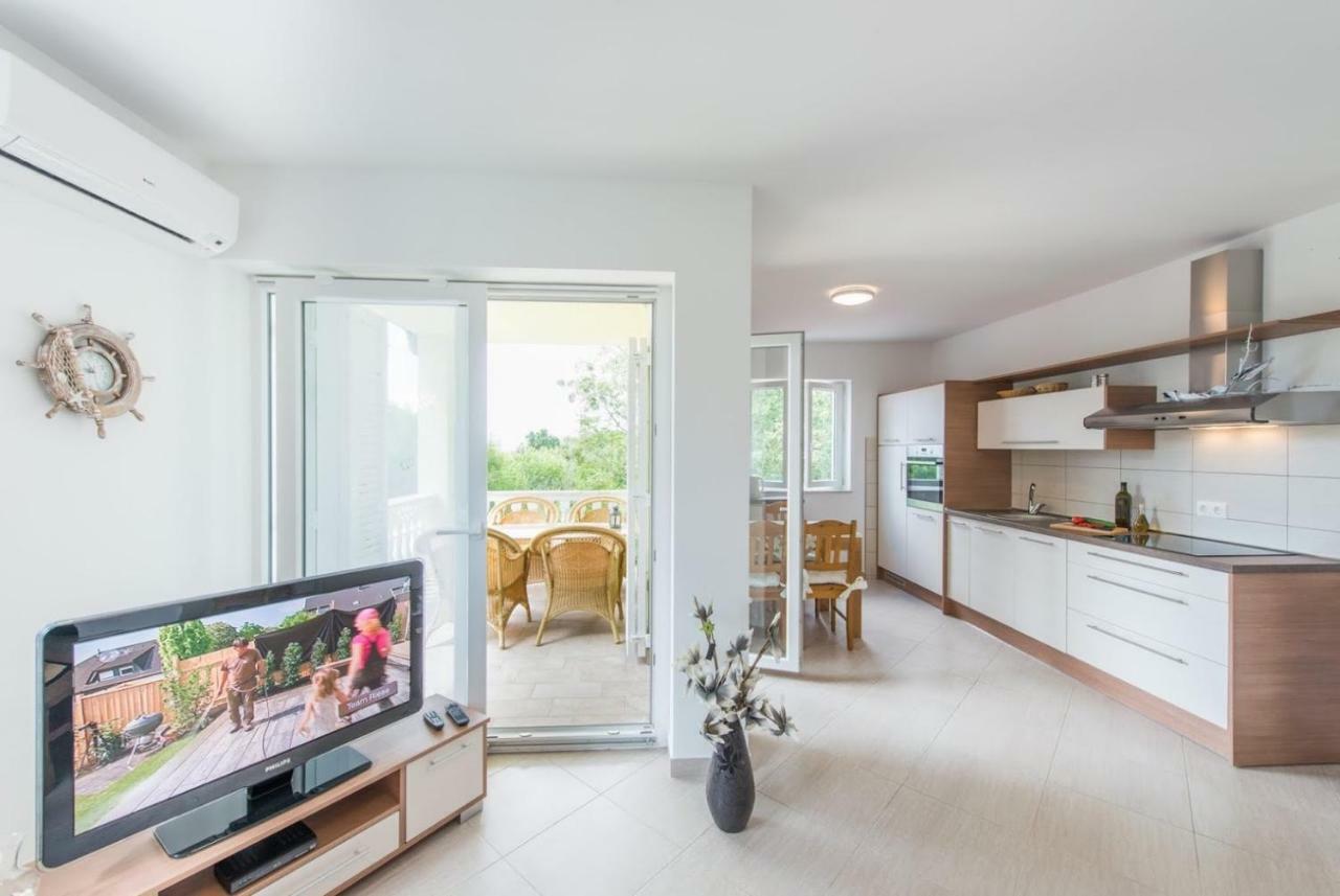 Fewo Villa Adria Barusic Ngoại thất bức ảnh